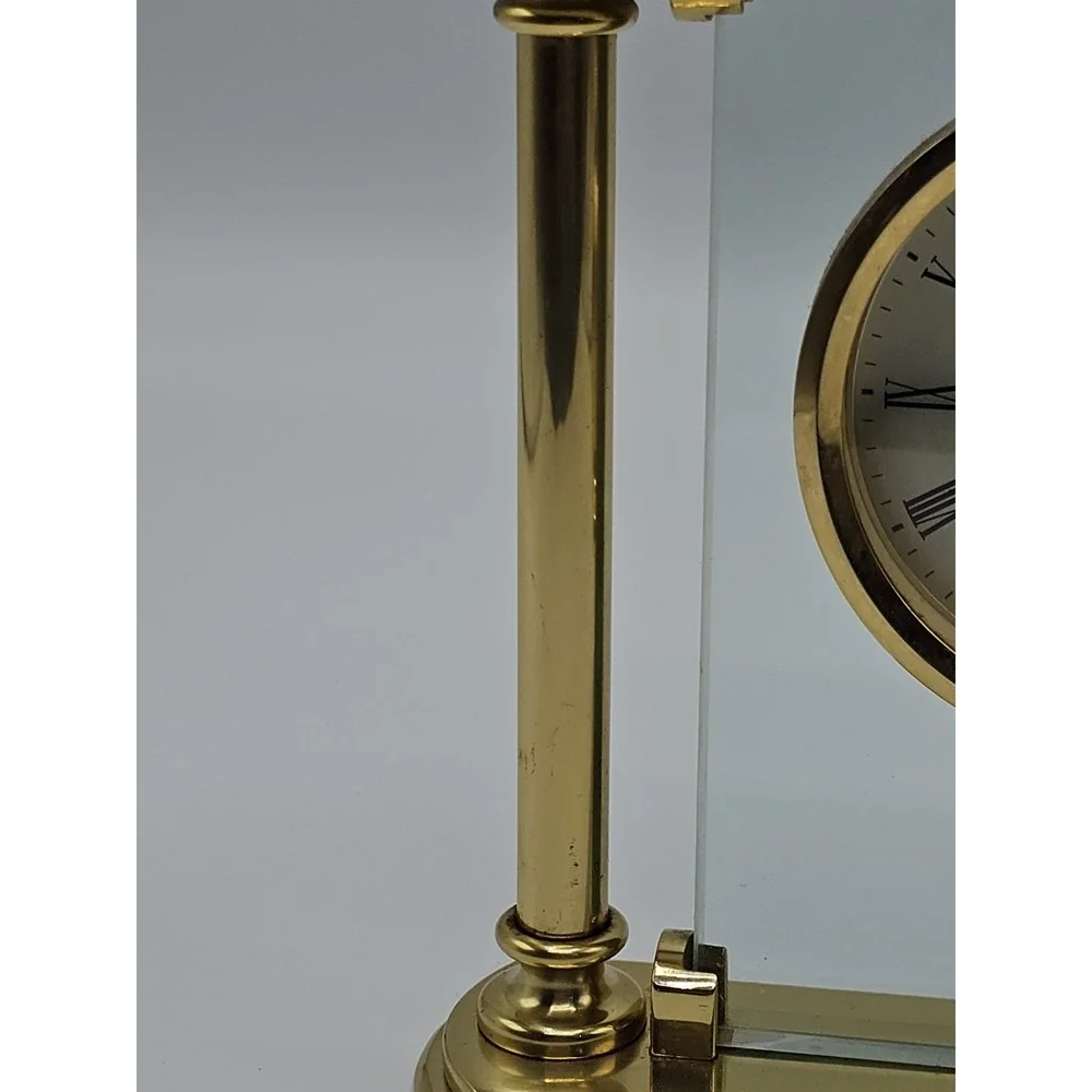 Seth Thomas Illusion Floating Roman Numerals Quartz Brass Desk Clock German Move